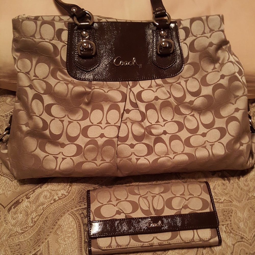Coach handbag & wallet